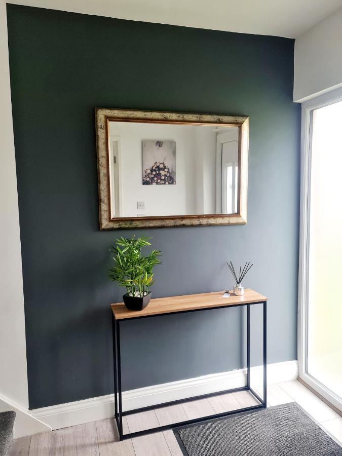 Contractor Accommodation Near Heathrow, Windsor Minutes From M4 Slough Exterior photo